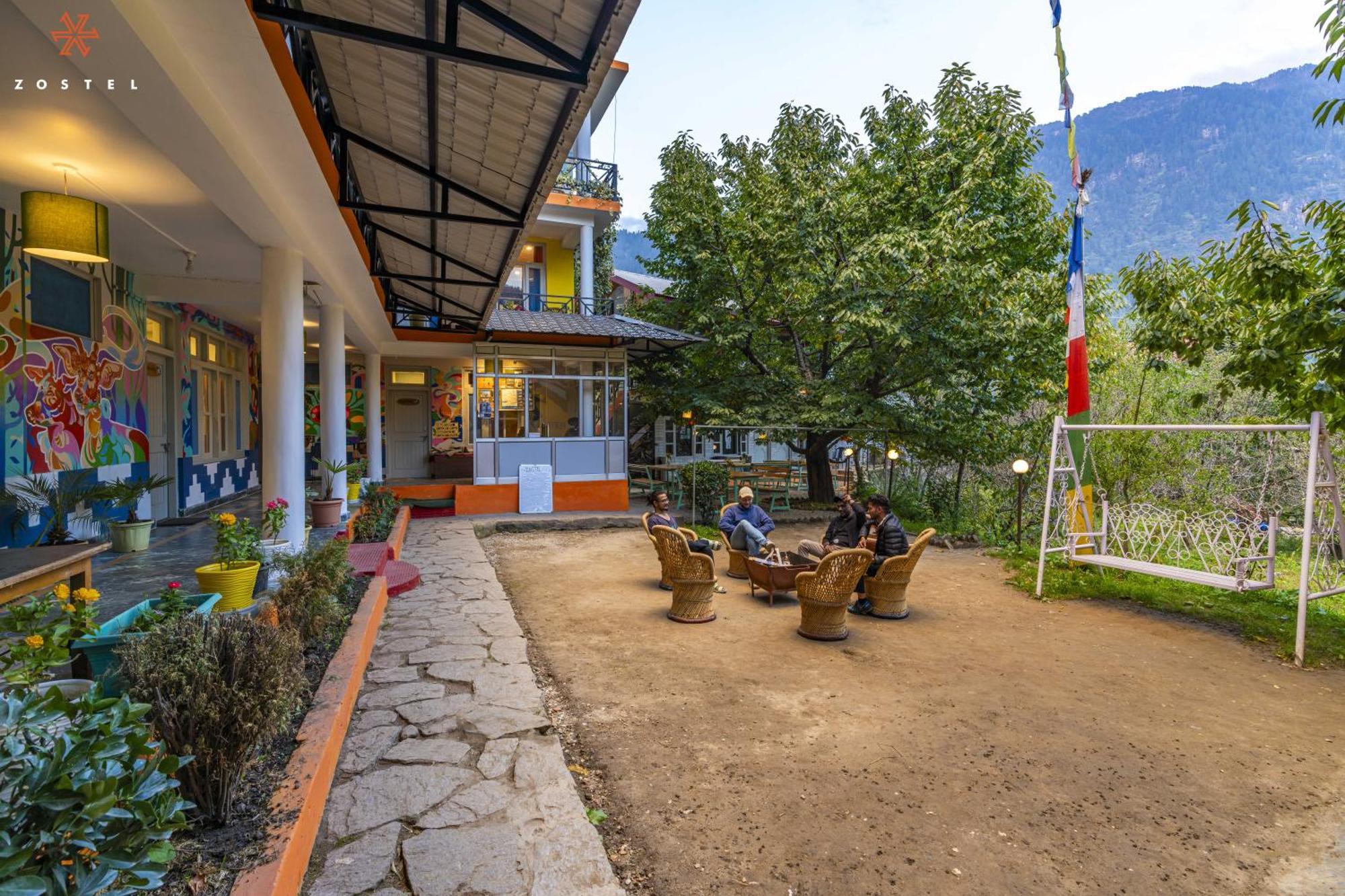 Zostel Old Manali Hostel Kültér fotó