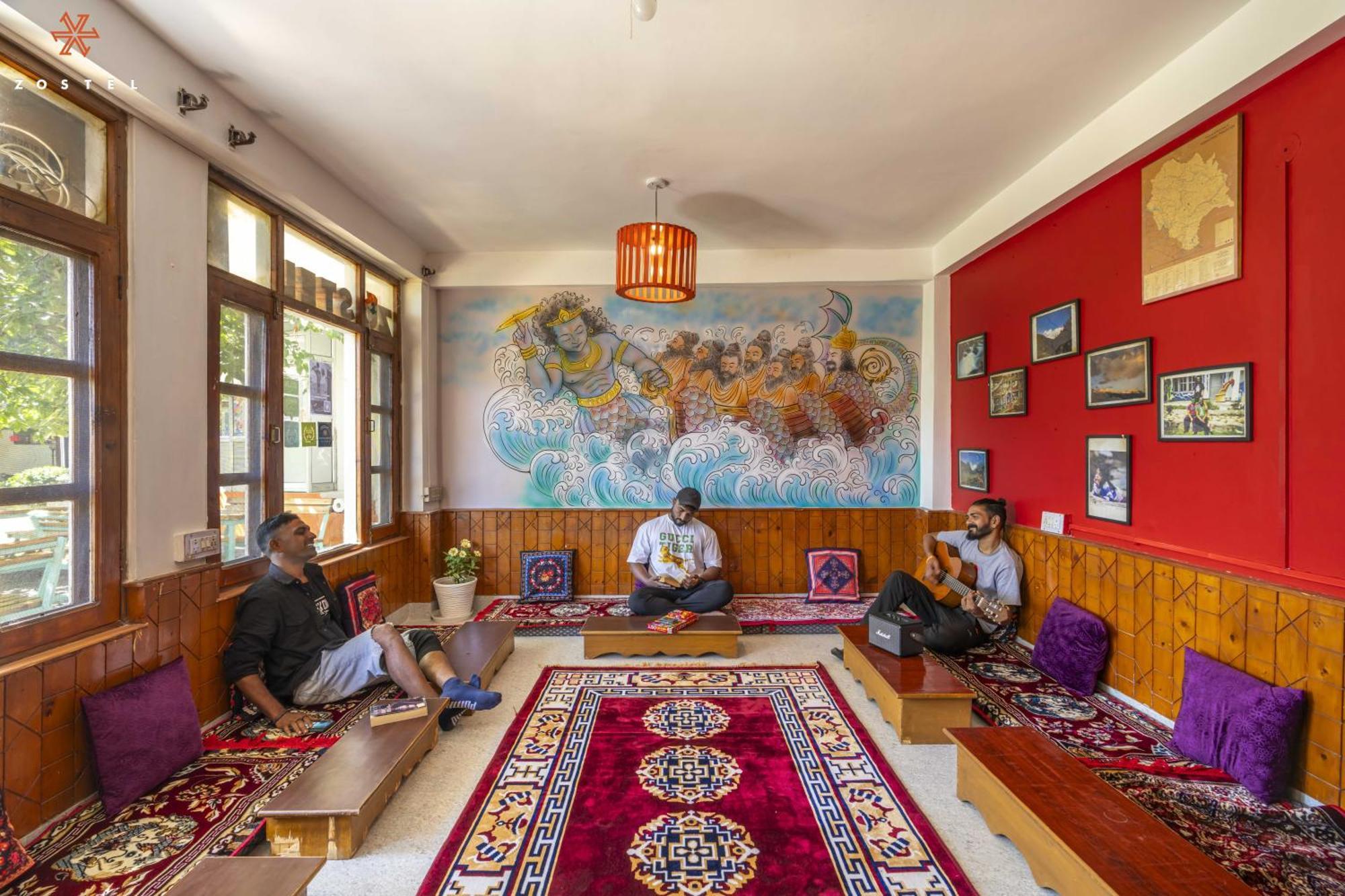 Zostel Old Manali Hostel Kültér fotó